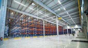 The new warehouse in Dašice for half a billion Czech crowns is controlled using induction