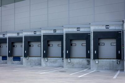 The European economy faces challenges, the Czech Republic can benefit from relocating production