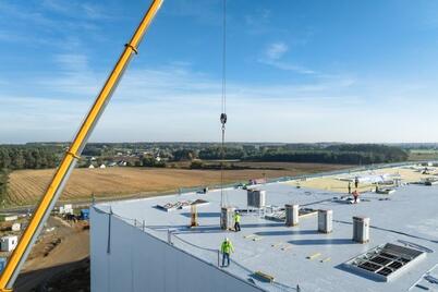 Sustainable Warehouses: Prologis Sets New Standard with Fossil-Free Buildings & Heat Pumps in Central Europe