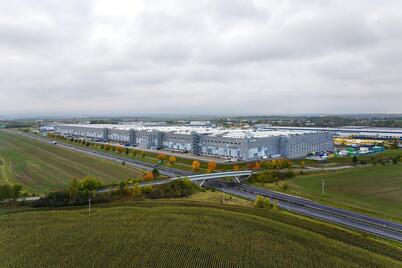 H&M Plans Full Operation of New Distribution Center in Cheb from 2029
