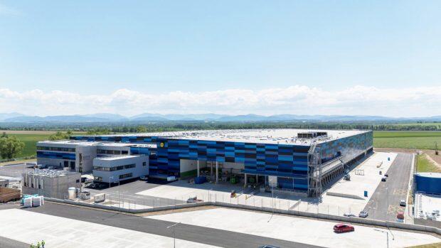 Lidl opened a logistics center in Bravantice in Ostrava. It now supplies 26 stores, for a total of 65