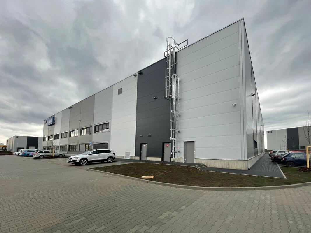 VGP Park Olomouc completed the final phase with the new headquarters of MAPEI