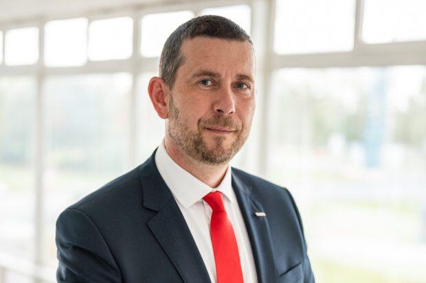 New Director at Toyota Material Handling CZ: Impact on Logistics and Warehouse Efficiency