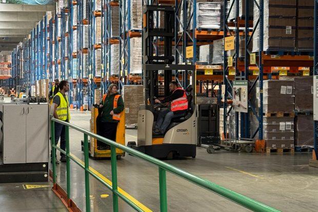 Hopi Czech Republic Boosts Logistics Efficiency with Advanced Crown Heavy-Duty Fleet