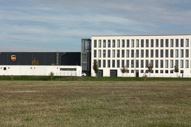 Czech Real Estate Market Thrives: What It Means for Your Office & Warehouse Needs