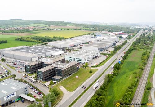 Warehouses to let in Modřice