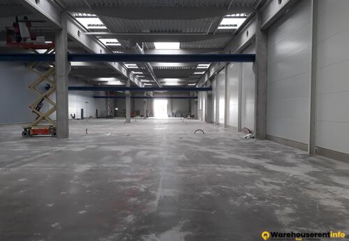 Warehouses to let in CE Park