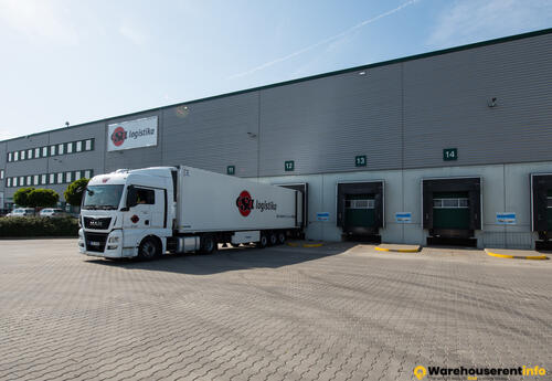 Warehouses to let in ESA Warehosue Premises