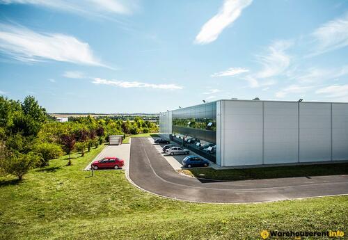 Warehouses to let in CTPark Louny