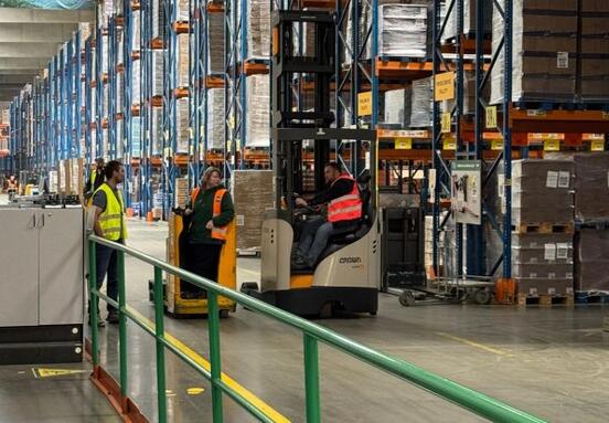 Hopi Czech Republic Boosts Logistics Efficiency with Advanced Crown Heavy-Duty Fleet