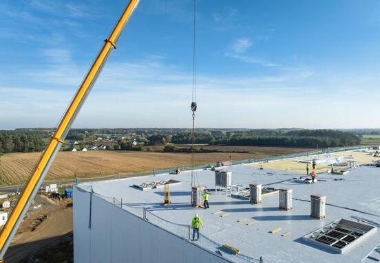 Sustainable Warehouses: Prologis Sets New Standard with Fossil-Free Buildings & Heat Pumps in Central Europe