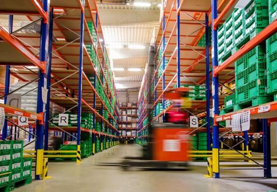 Unlock Efficiency: How Strategic Warehouse Solutions Drive Business Growth and Cost Savings