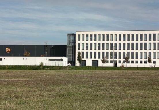 Czech Real Estate Market Thrives: What It Means for Your Office & Warehouse Needs