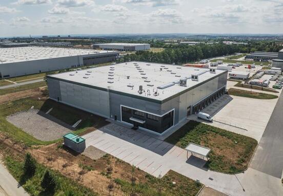 Linsan Chooses State-of-the-Art Distribution Hub Near Prague, Setting a Benchmark for Modern Warehousing